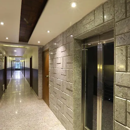 Super Collection O Satyan Inn-3
