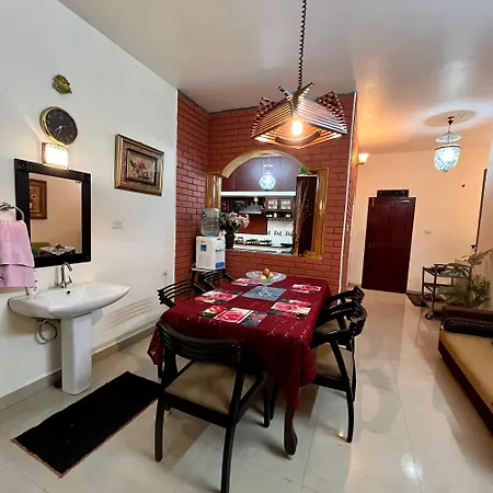 Lakshmi Illam Guesthouse For Families Only-2