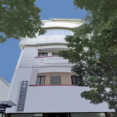 Super Townhouse G Silver Hotels Near Us Biometric-3