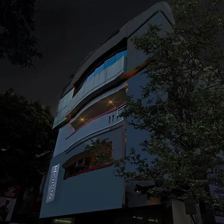Super Townhouse G Silver Hotels Near Us Biometric-2