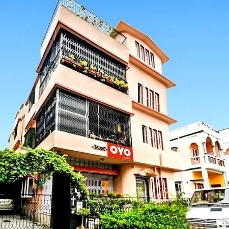 Hotel O Avi Gust House-2