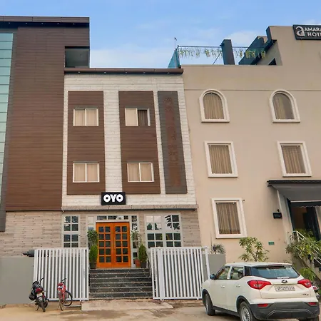 Hotel O Majestic Hotel Near Phoenix Palassio-3