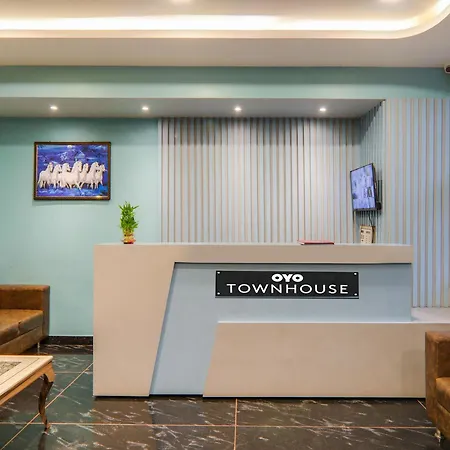 Hotel O Majestic Hotel Near Phoenix Palassio-2