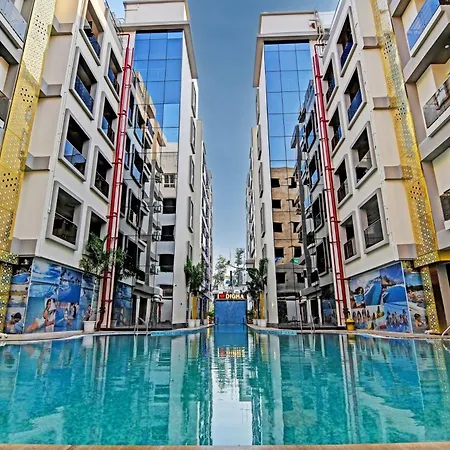 Townhouse The Grand Touch & The Royal Touch-2