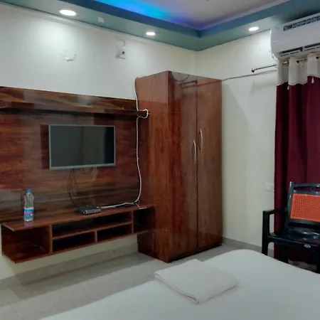 Hotel O Ganpat-2