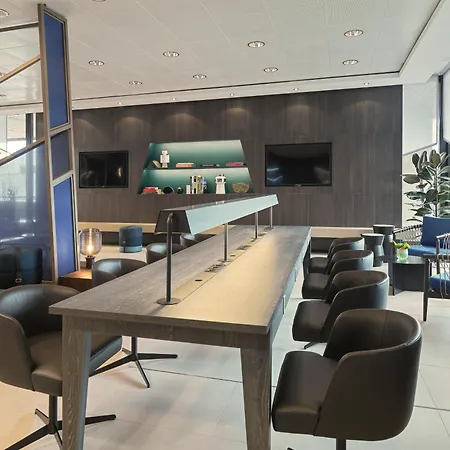 Sheraton Frankfurt Airport Hotel & Conference Center-2