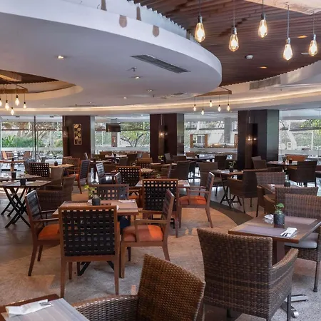 Mercure Convention Center Ancol-3