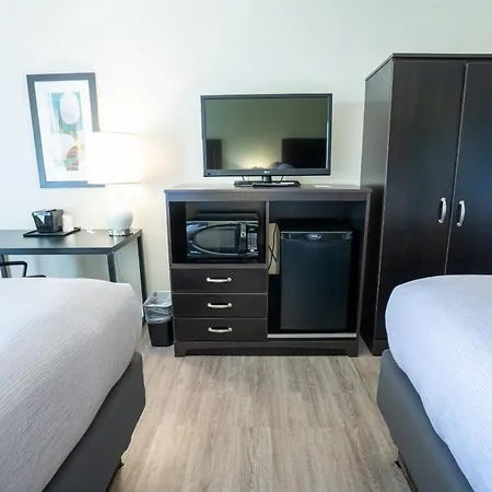 Quality Inn Palm Beach International Airport-2