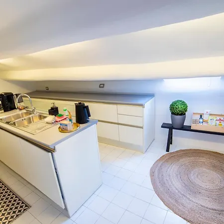 Splendor Suite Rome - Suites & Apartments-3