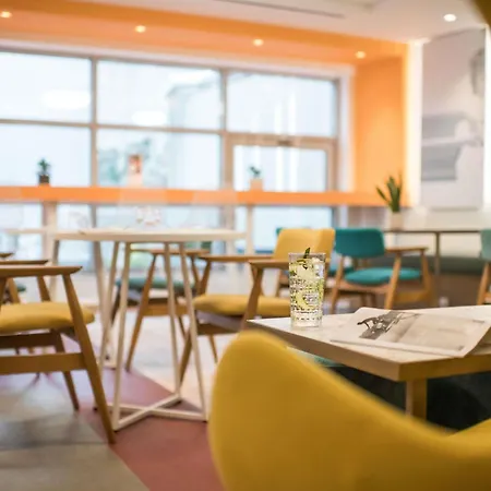 Ibis Styles Athens Routes-2