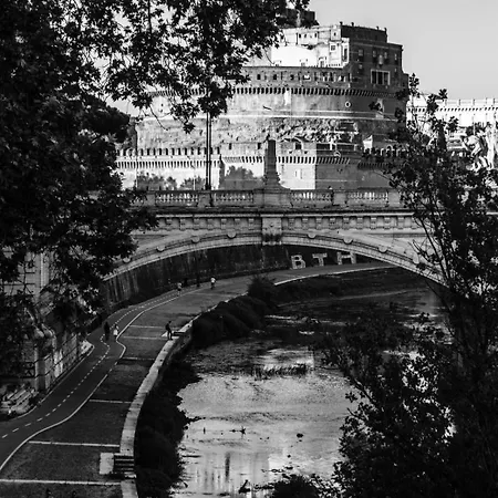 Suites 44 Via Cicerone - Vatican & Castel Sant'Angelo-2