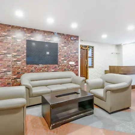 Hotel O Sln Suites-3
