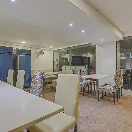 Super Townhouse Eaglewood Gachibowli-3
