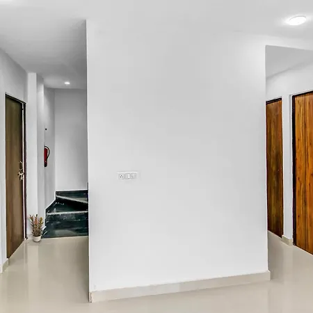 Flagship Hotel Secret Mirage Near Rithala Metro Station-2