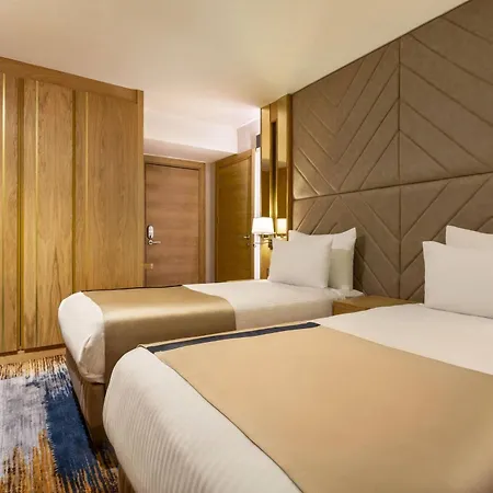 Days Inn By Wyndham Istanbul Bomonti-3