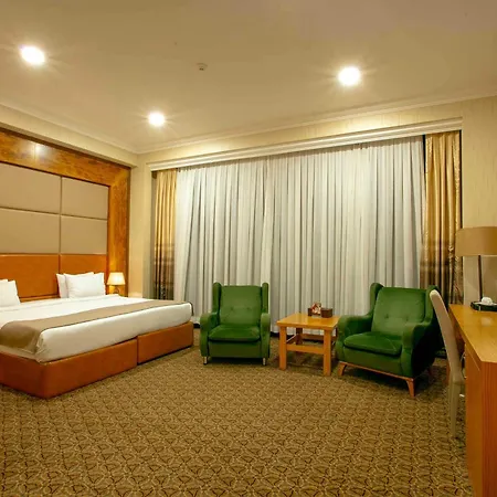 Midway Baku Hotel-2