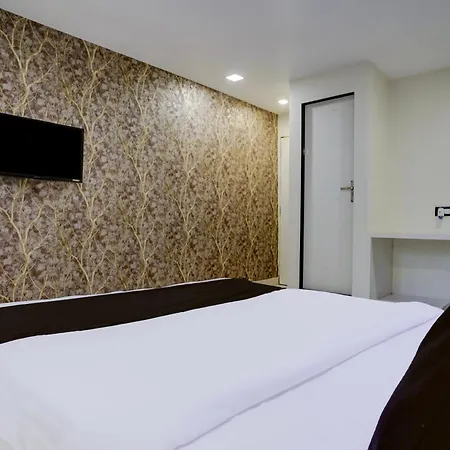 Hotel O Golden Star-2