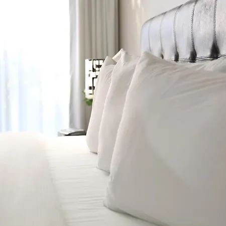 Edward Hotel North York-3