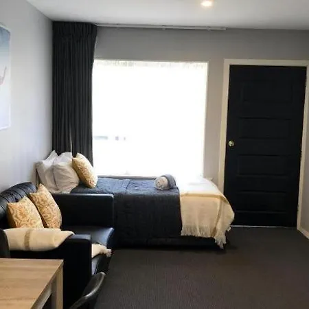 Christchurch Motel-2