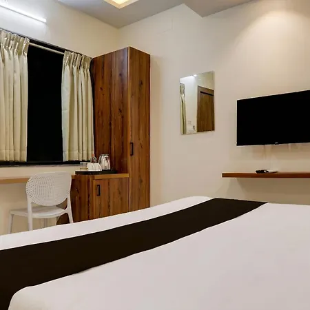 Super Townhouse Shivamogga Formerly Karthik Bhavan-2