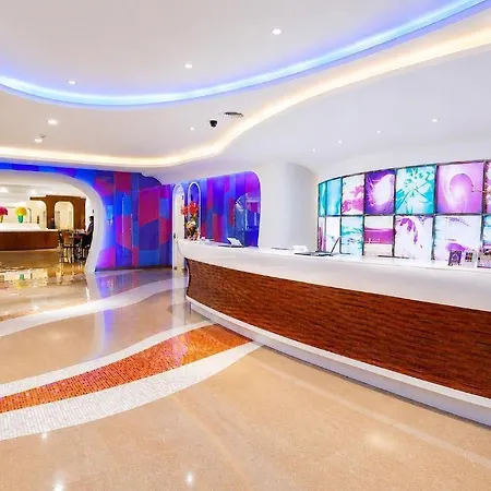 Hip Hotel Bangkok-3