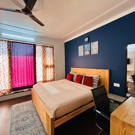 Hotel Dwaper A Premium Property Near Mall Road-2