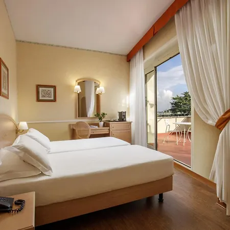 Hotel Santa Costanza By Omnia Hotels-3