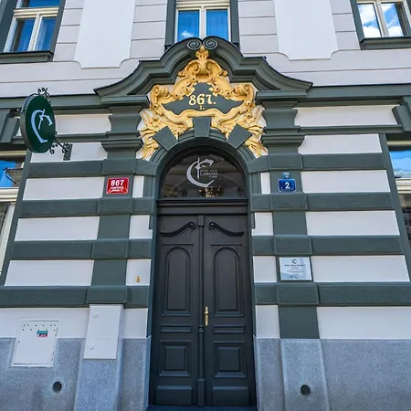 Hotel Caruso Old Town-3