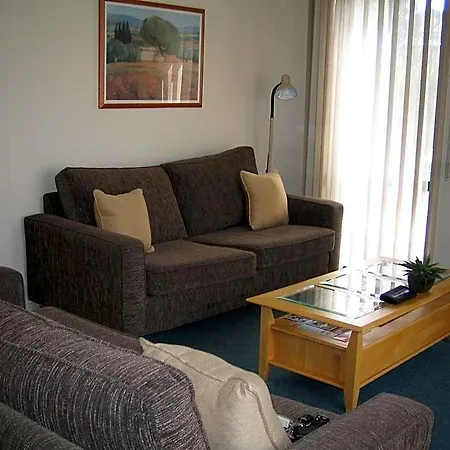 Mount Waverley Townhouses-3