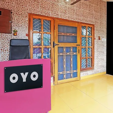 Hotel O Cozy Homestay-3