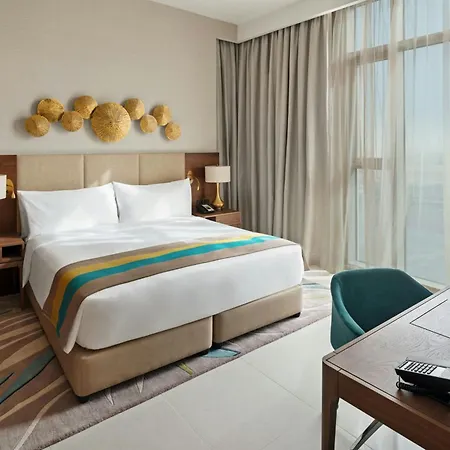 Holiday Inn Dubai Al-Maktoum Airport By Ihg-2