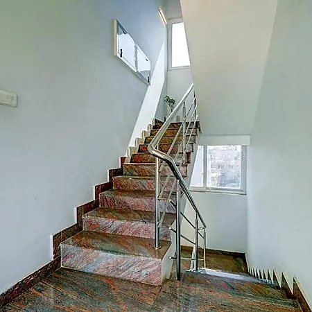 Silver Suites-3