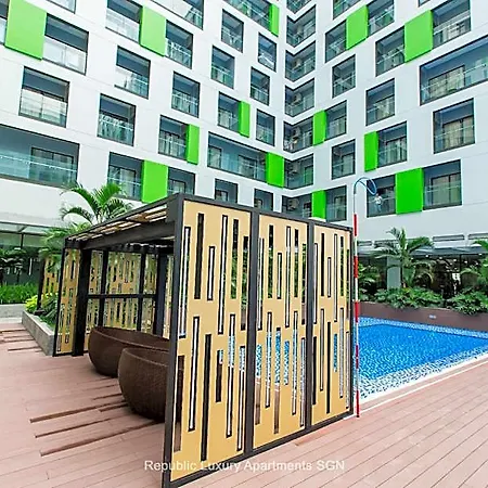Republic Luxury Apartments Sgn Airport-2