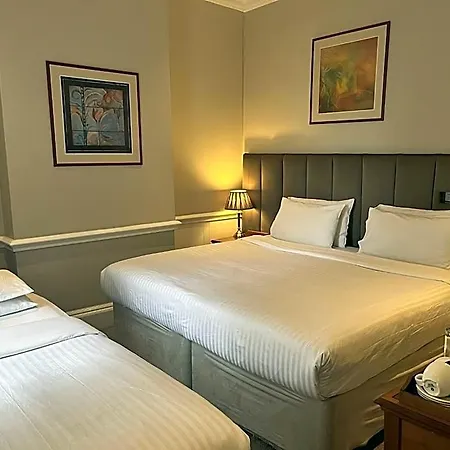 Staunton Hotel-2