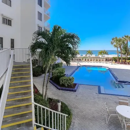 Beach Palms- Unit 102-2