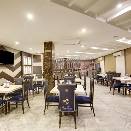 Hotel Almati Inn Near Igi Delhi Airport - With Free Airport Pickup-2