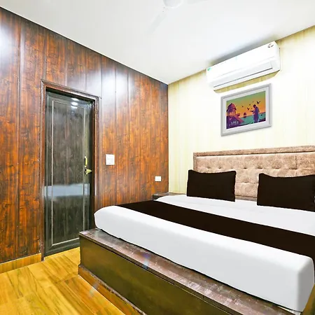 Hotel O By Oyo Lavish-3