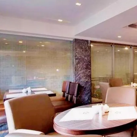 Tokyo International Hotel-3