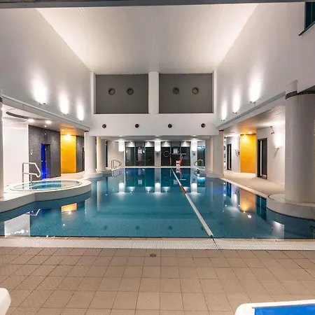 Novotel Cardiff Centre-2