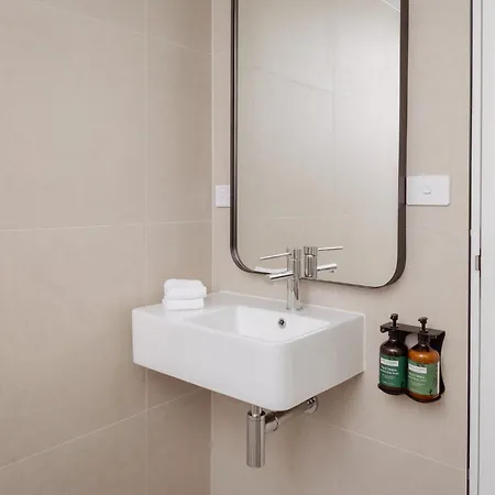 Crowne Plaza Melbourne Carlton By Ihg-3