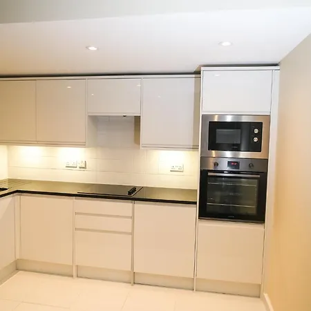 Holiday Inn London Kensington High St. By Ihg-2