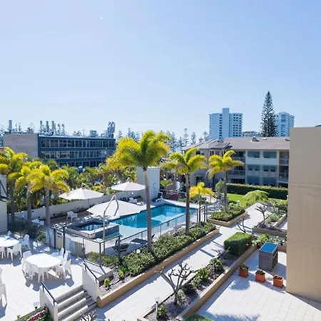 The Village Holiday Apartments At Burleigh Heads-2