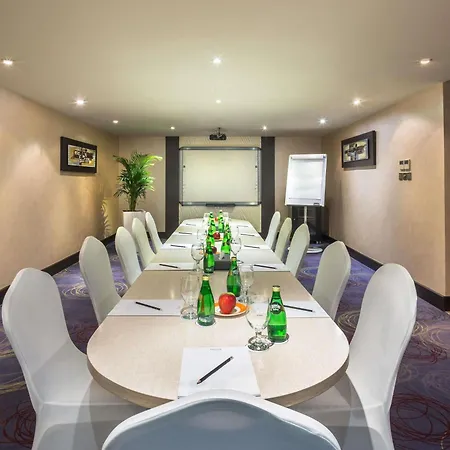 Novotel Suites Riyadh Olaya-2