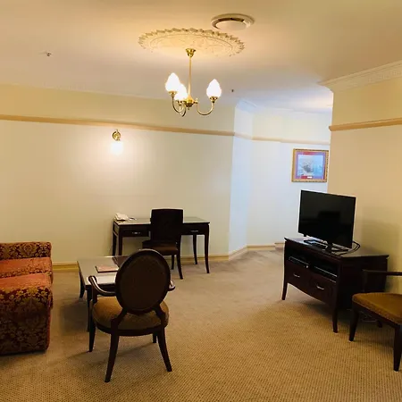 Royal Albert Hotel-2