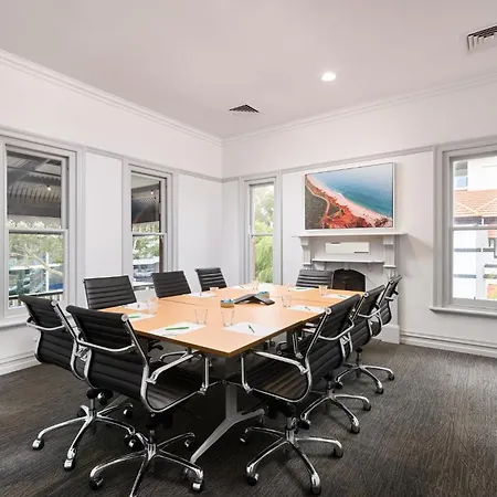 Holiday Inn West Perth By Ihg-3