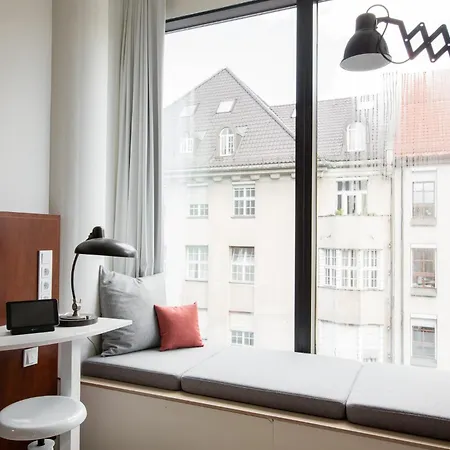 Ruby Lilly Hotel Munich By Ihg-3
