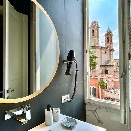 Private Luxury Suites-2