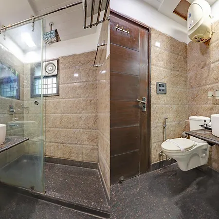 Hotel Karan Holidays Near Pitampura Metro Station-2