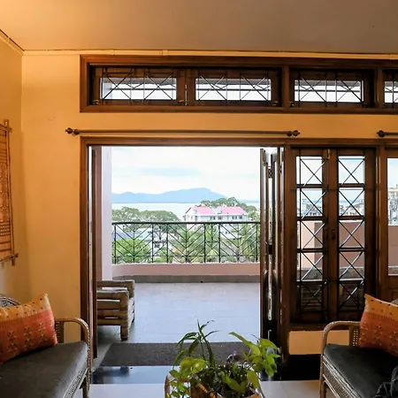 River Breeze Home A Comfort Stay-3