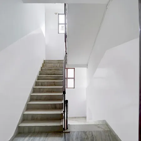 Super Hotel O Patel Nagar Patna Formerly Princess Home-2